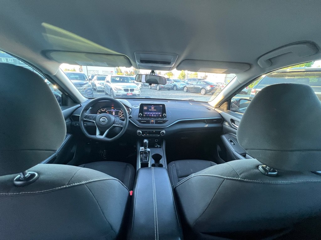 Used 2020 Nissan Altima 2.5 S FWD image 12
