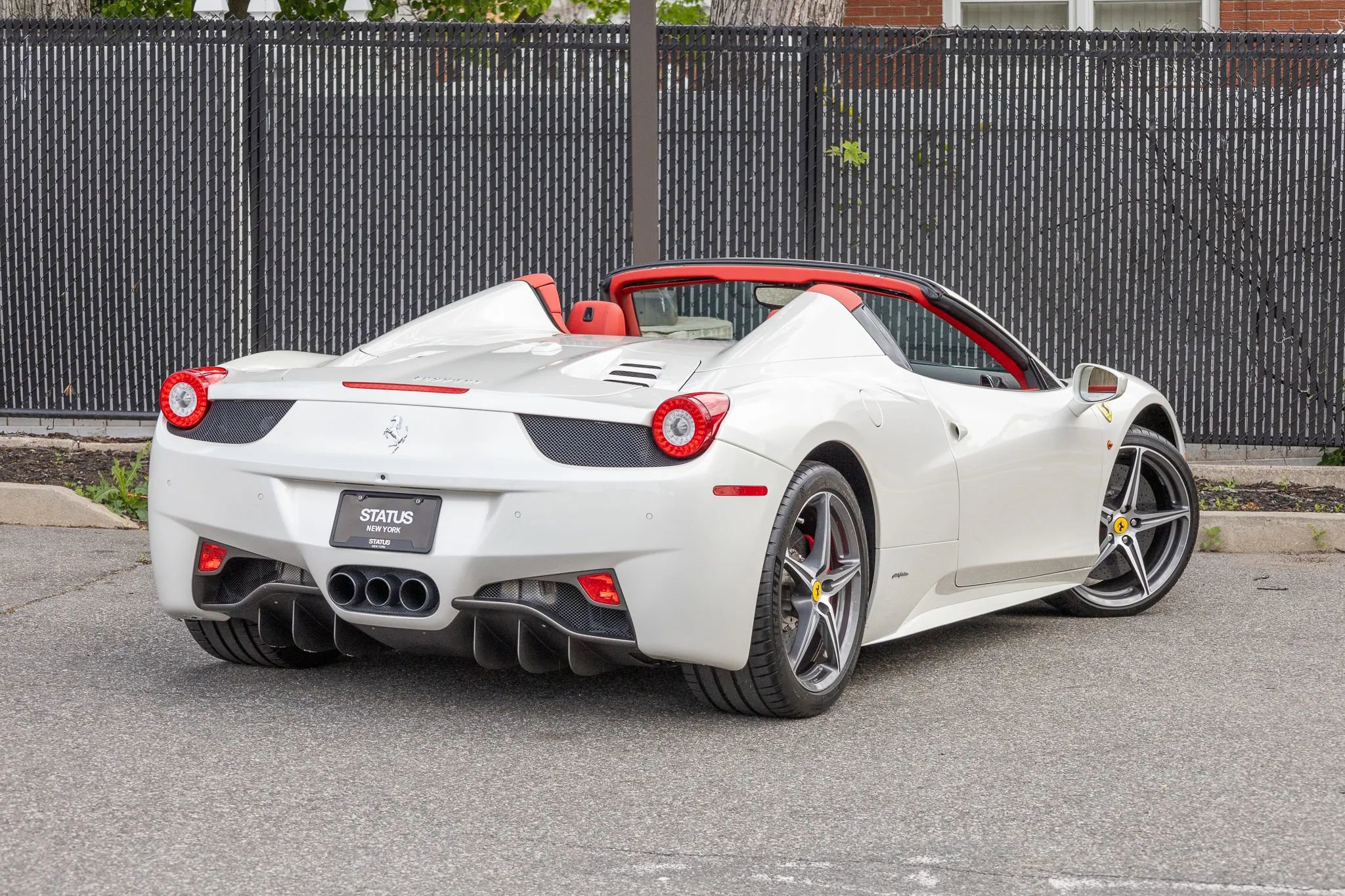 Used 2012 Ferrari 458 Spider RWD image 41