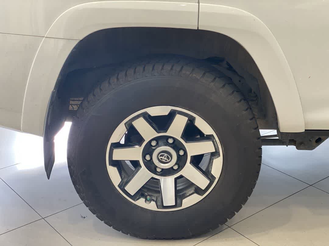 Certified 2021 Toyota 4Runner TRD Off-Road Premium w/ Moonroof Package AWD/4WD image 13