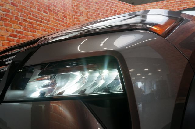 Certified 2024 Nissan Rogue SL w/ SL Premium Package AWD/4WD image 62