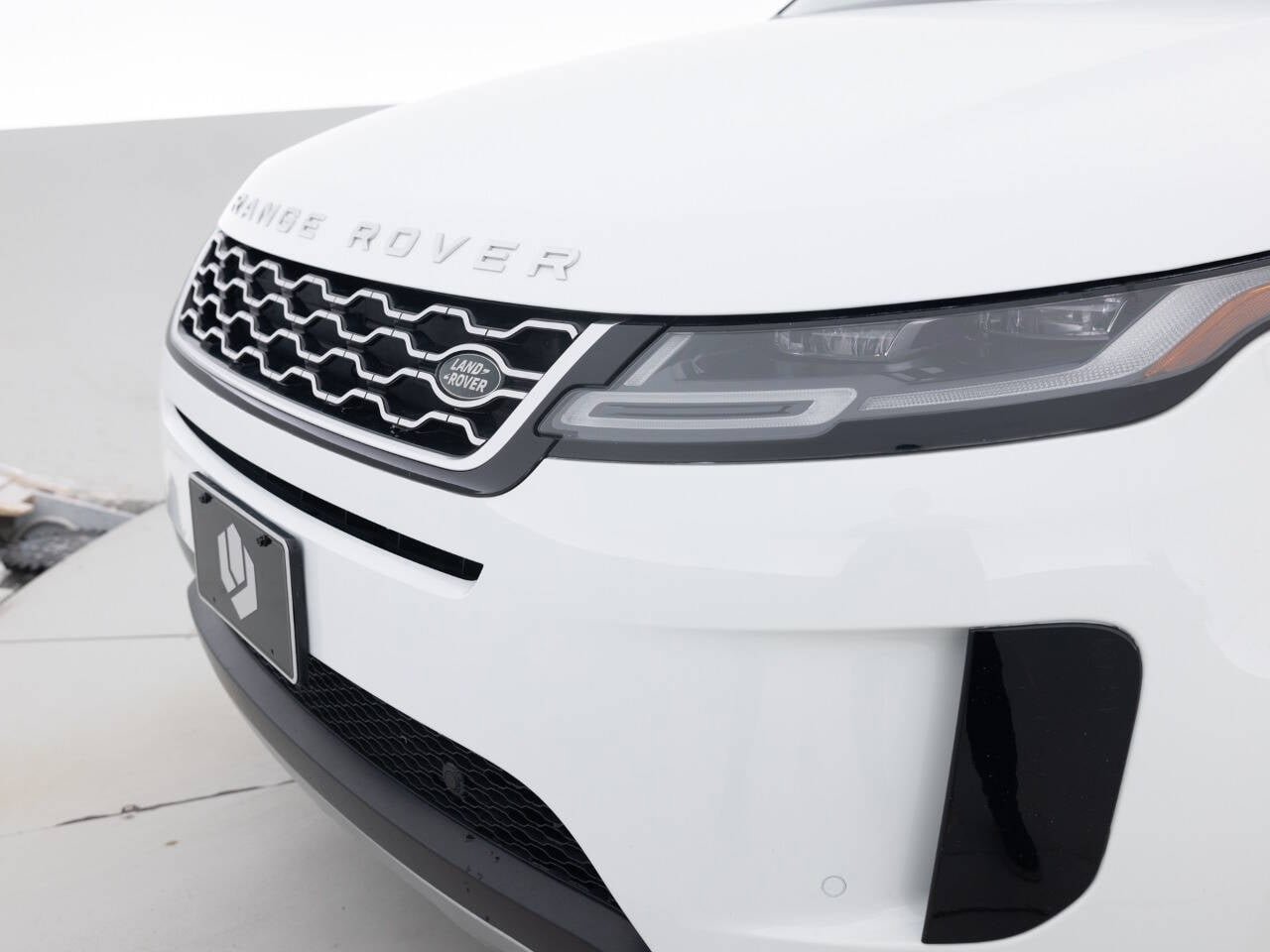 Used 2020 Land Rover Range Rover Evoque S AWD/4WD image 15