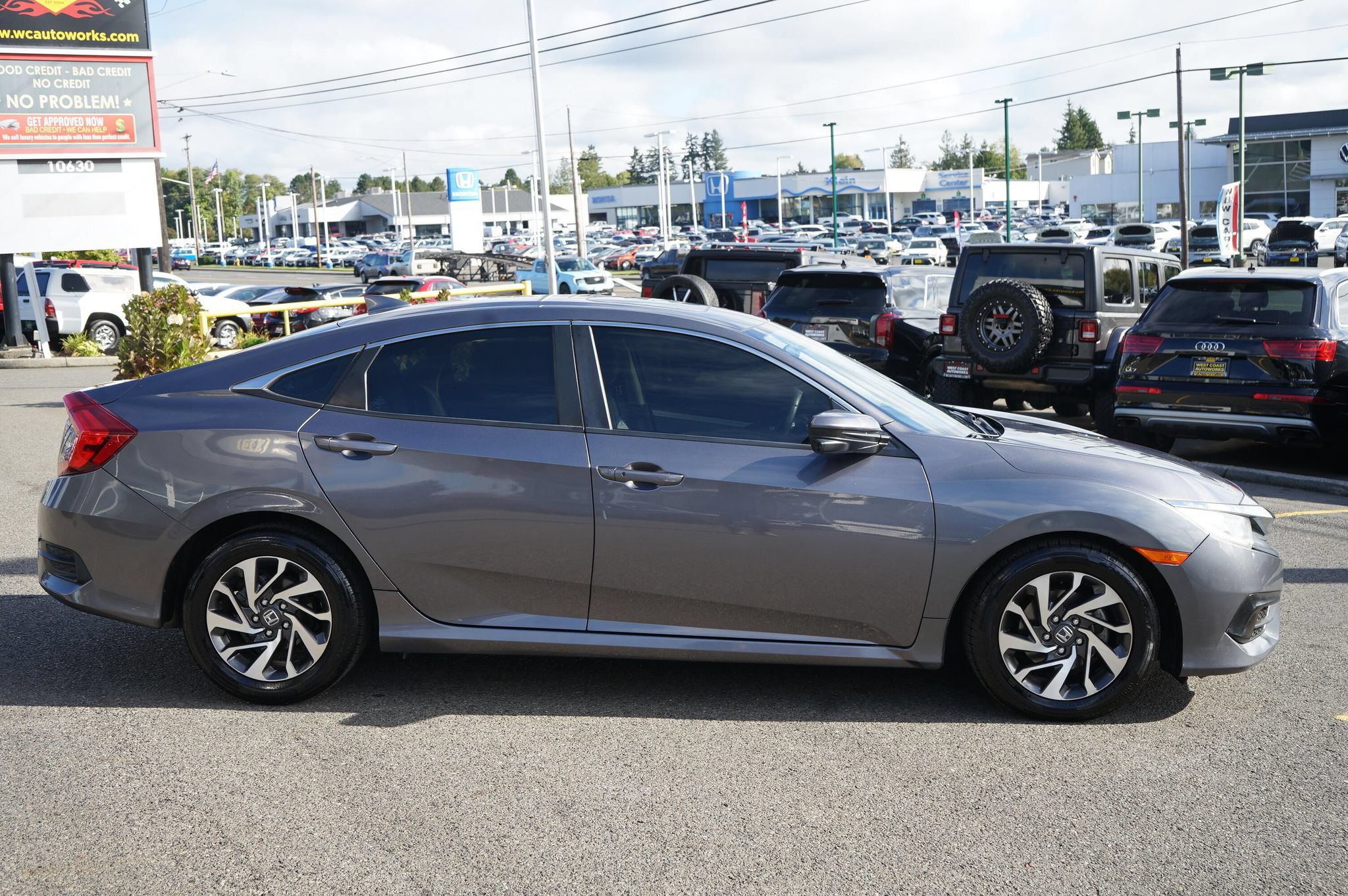 Used 2017 Honda Civic EX image 6