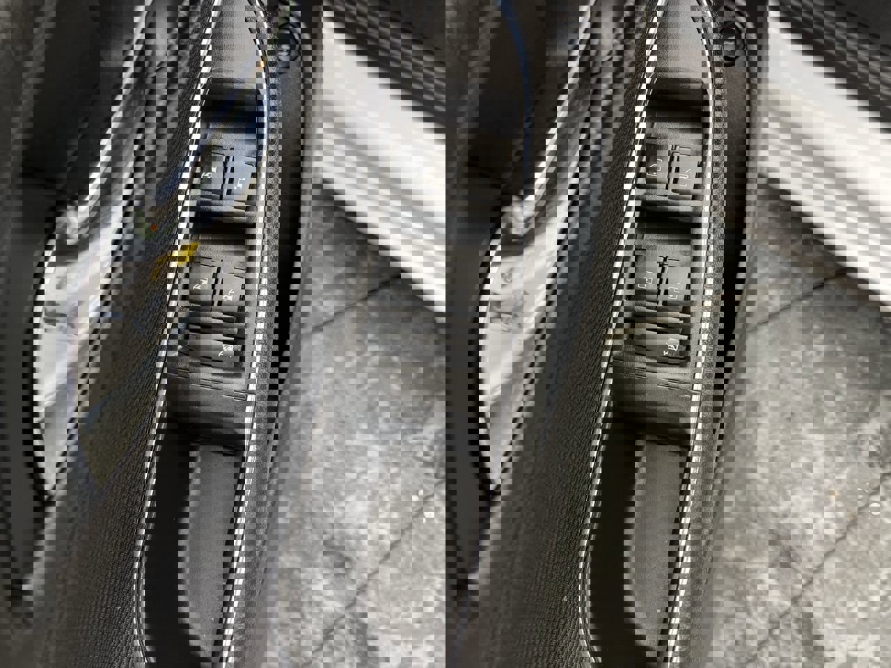 Used 2017 Chevrolet Cruze LT w/ Convenience Package image 7