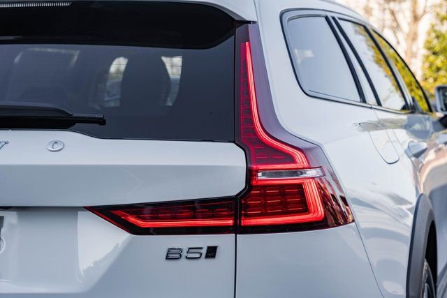 New 2026 Volvo V60 B5 Cross Country Plus w/ Protection Package Premier image 6
