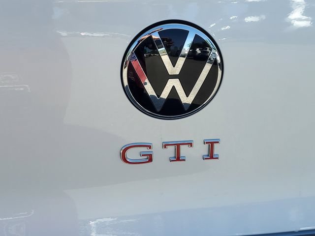 New 2026 Volkswagen GTI SE FWD image 7