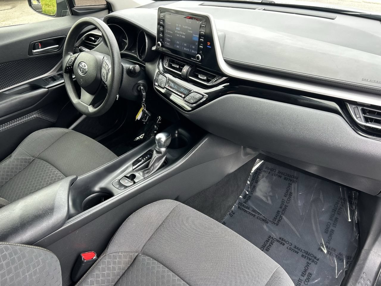 Used 2021 Toyota C-HR LE FWD image 8