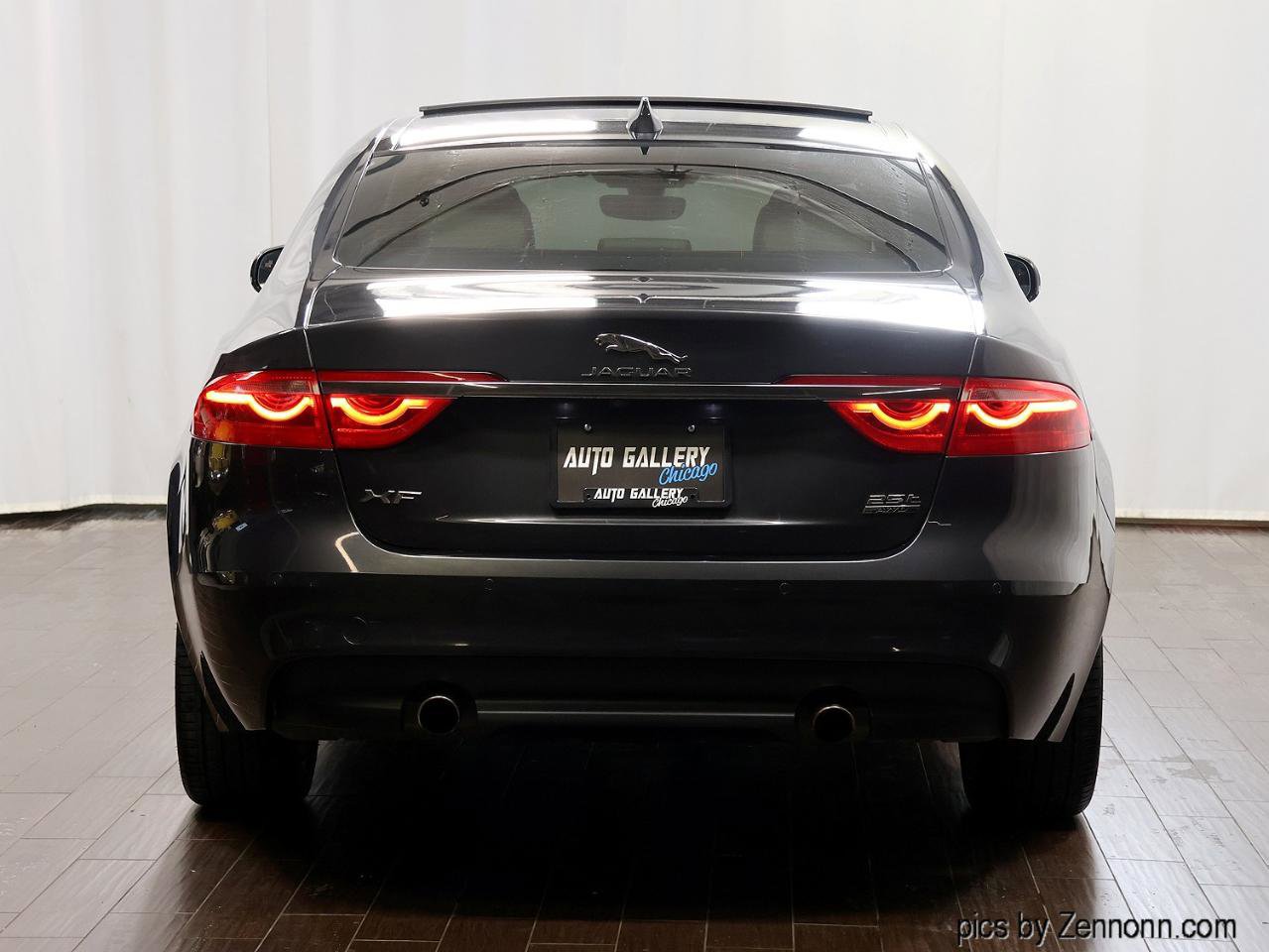 Used 2020 Jaguar XF Prestige image 7