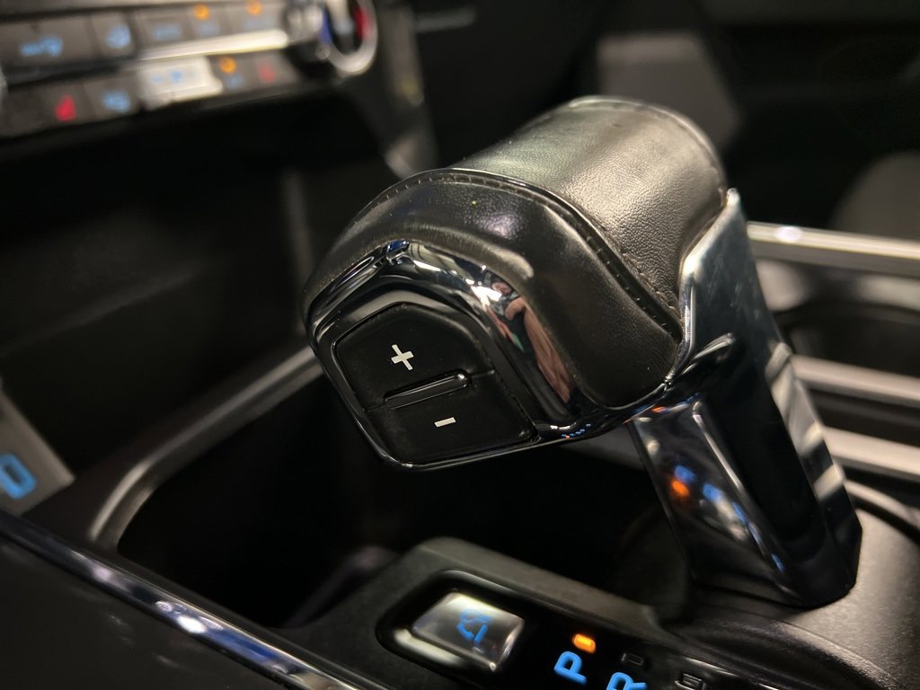 Certified 2022 Ford F150 XLT w/ Equipment Group 302A High image 15