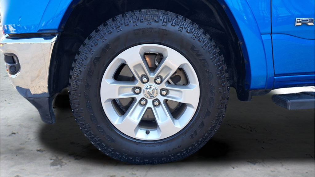 Used 2021 RAM 1500 Laramie AWD/4WD image 28