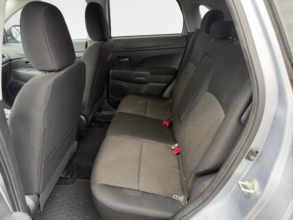 Used 2016 Mitsubishi Outlander Sport ES AWD/4WD image 24