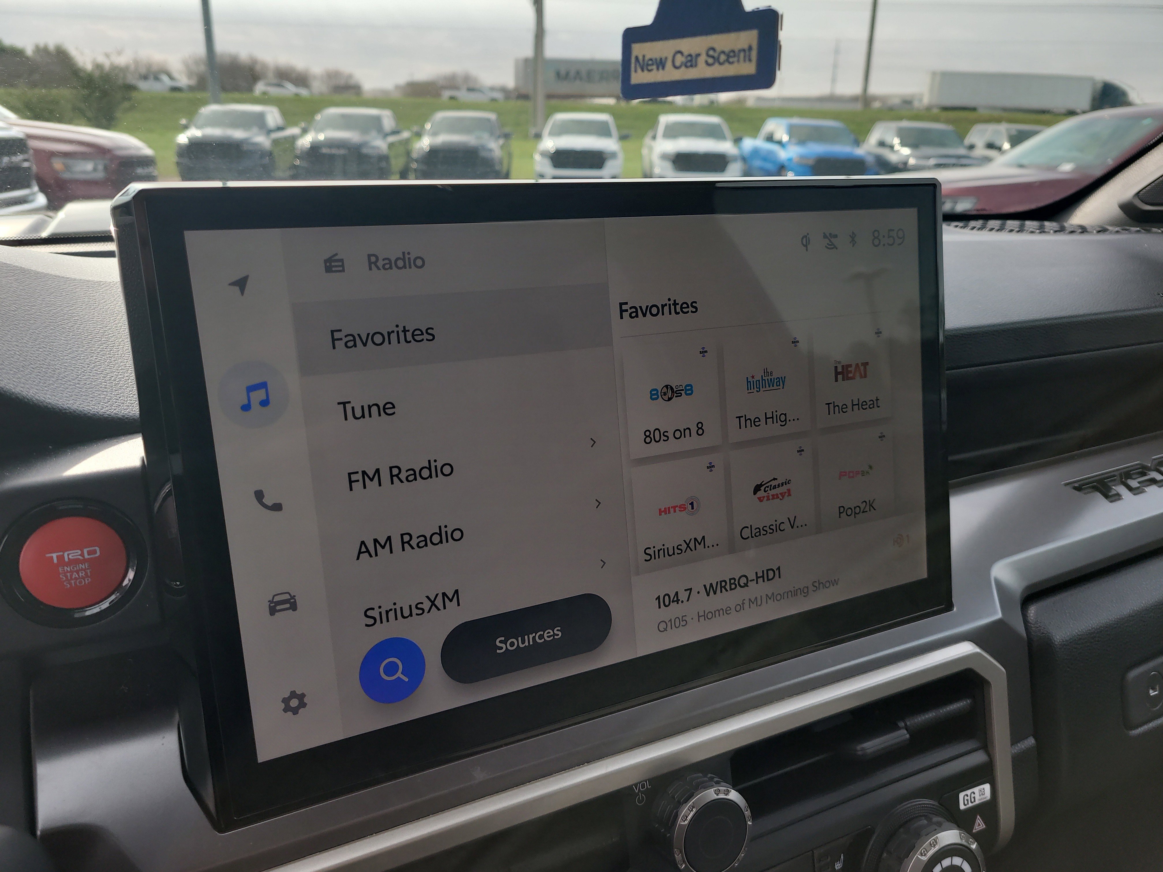 Used 2024 Toyota Tacoma TRD Sport w/ TRD Sport Upgrade Package image 21