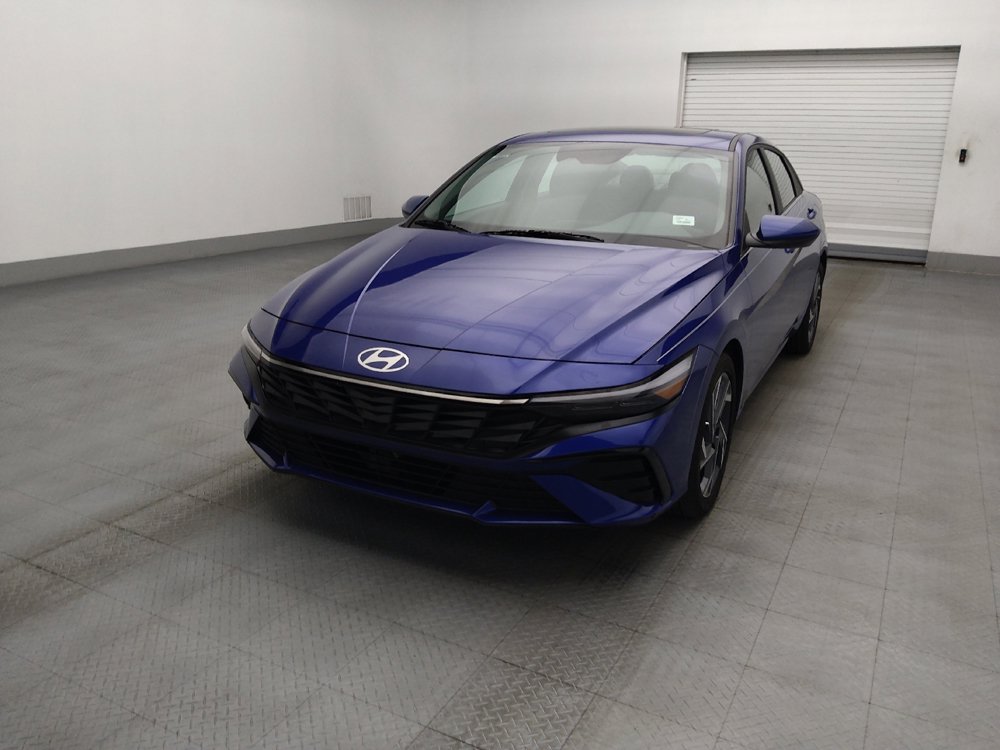 Used 2025 Hyundai Elantra SEL FWD image 15