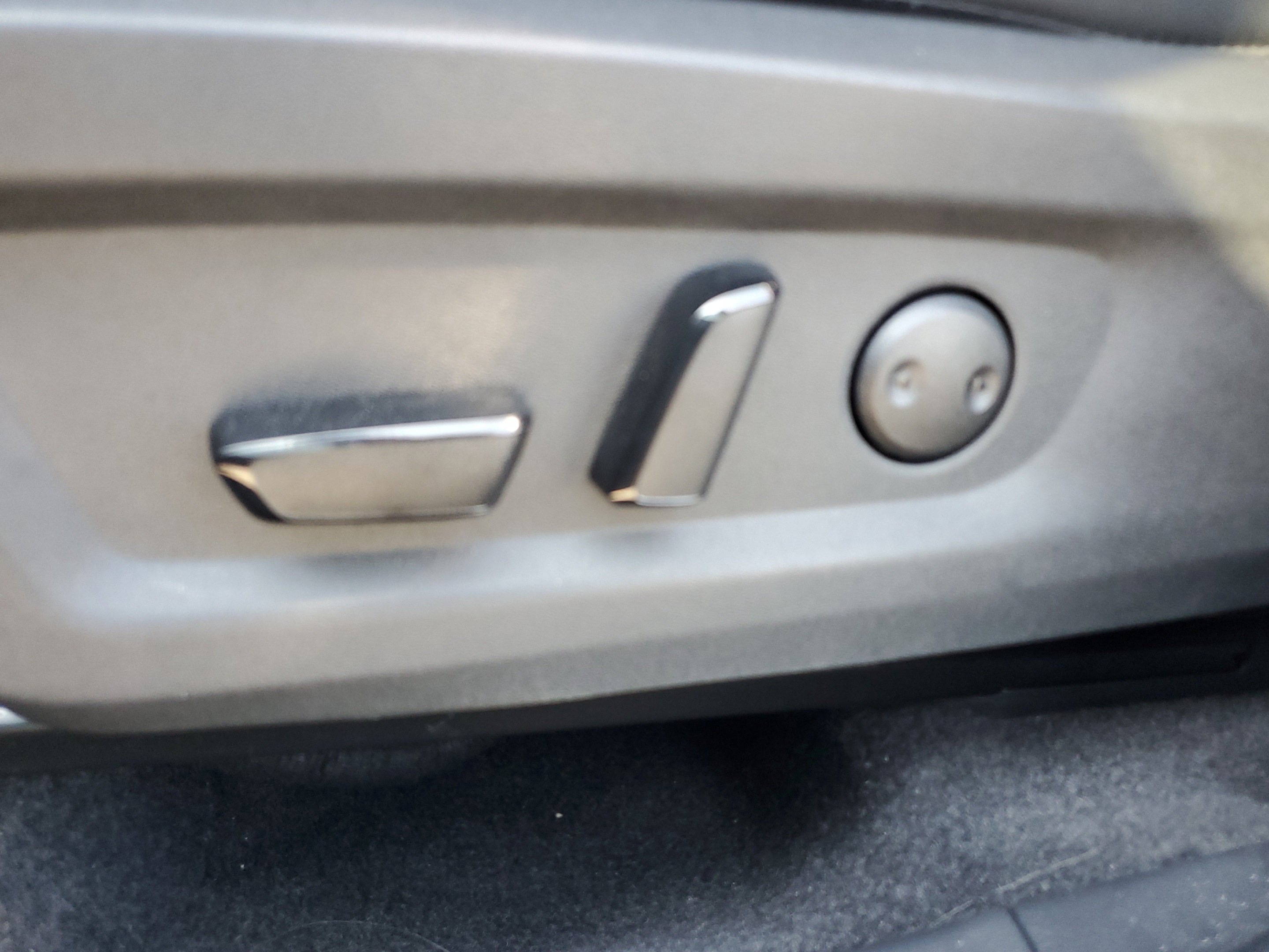 Used 2025 Nissan Murano SL AWD/4WD image 17