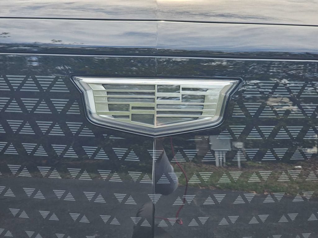 New 2027 Cadillac Vistiq Sport AWD/4WD image 12