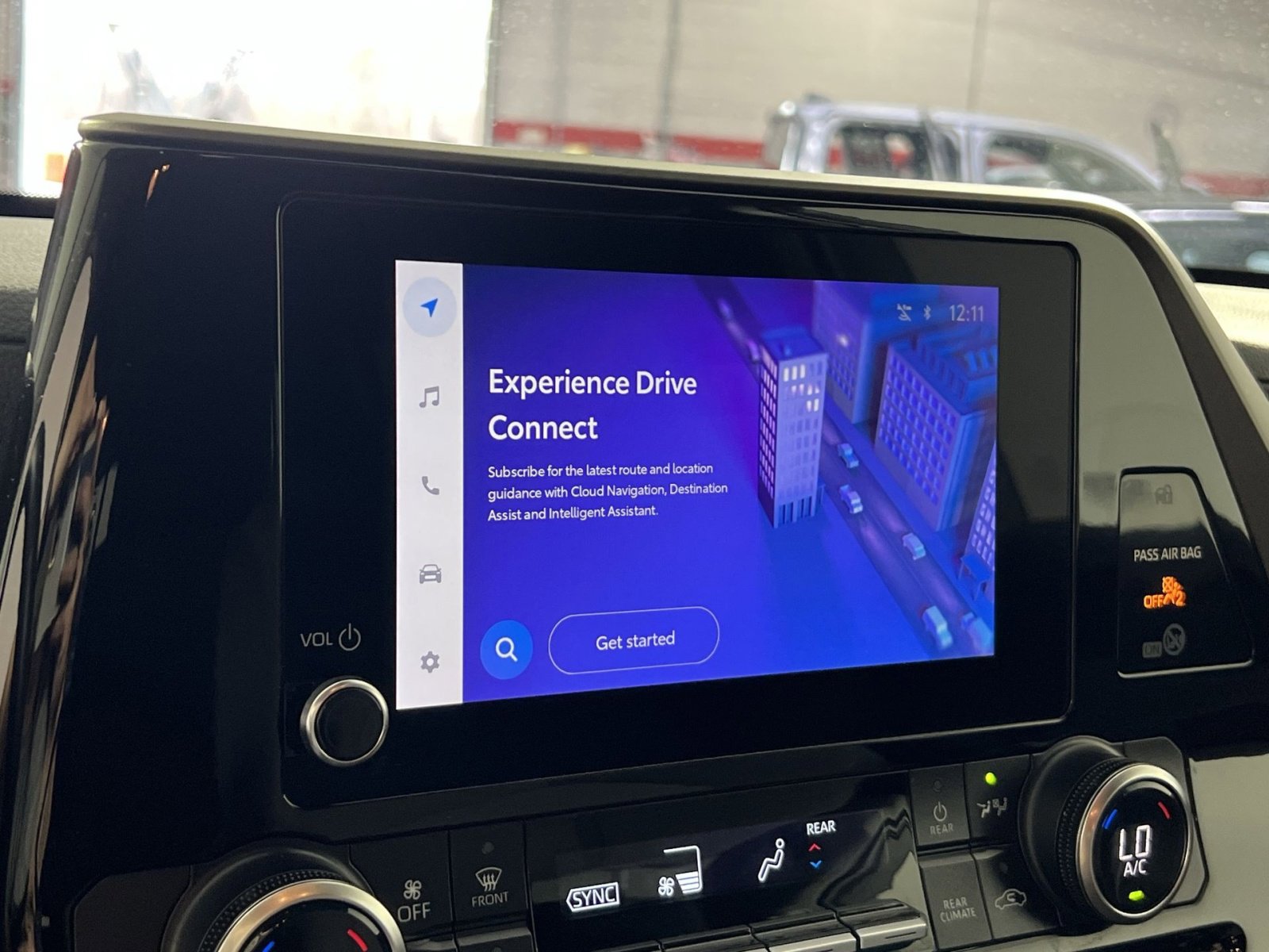 Used 2024 Toyota Highlander LE image 20