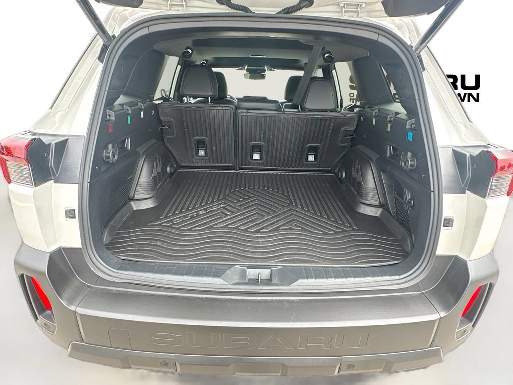 Used 2026 Subaru Outback Touring AWD/4WD image 36