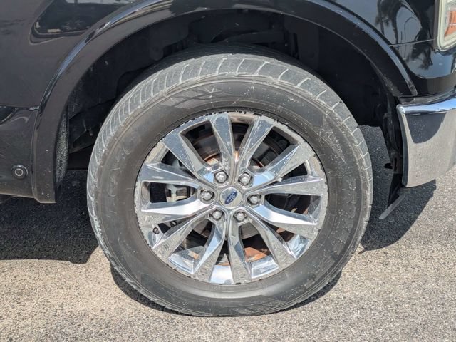 Used 2017 Ford F150 Lariat w/ Equipment Group 502A Luxury AWD/4WD image 10