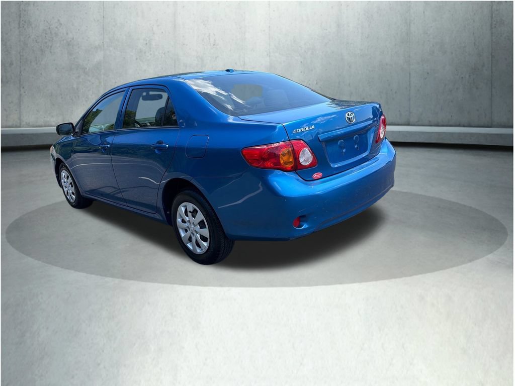 Used 2010 Toyota Corolla LE FWD image 5