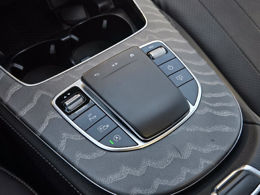 Used 2021 Mercedes-Benz E 350 Sedan image 23