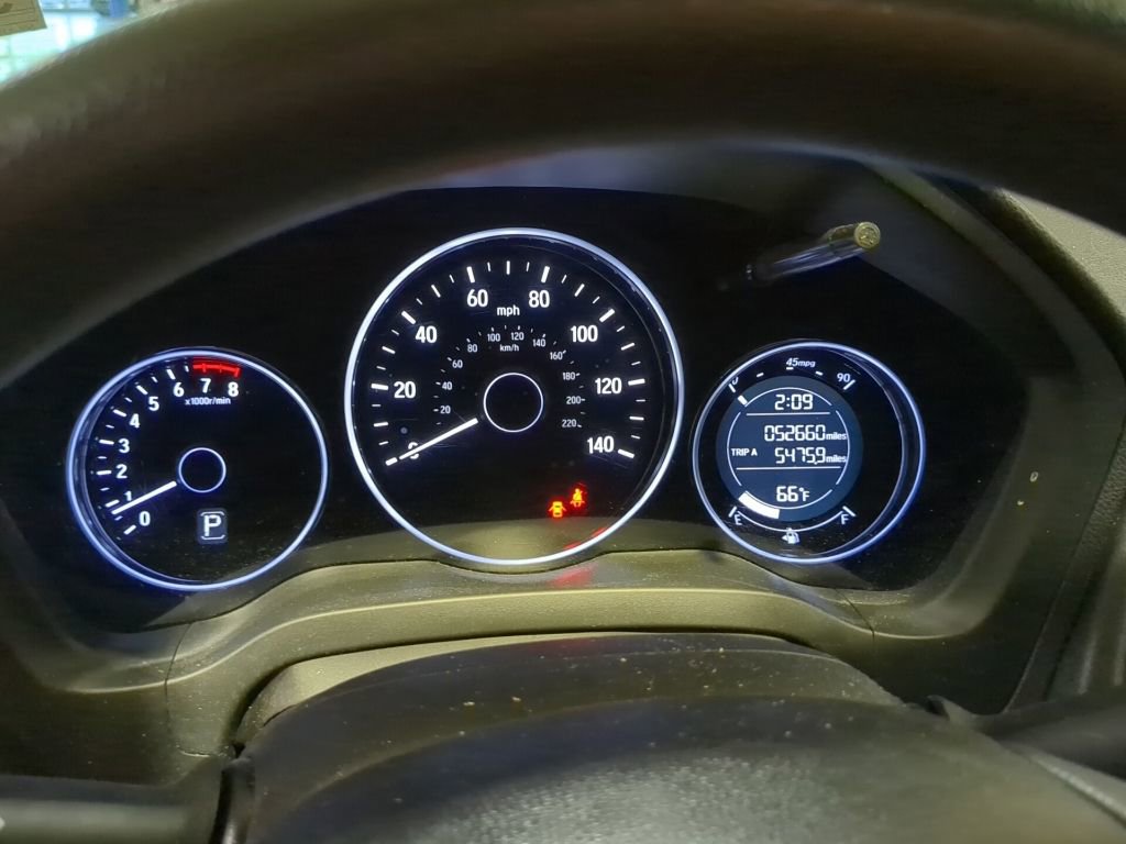 Used 2021 Honda HR-V LX image 12
