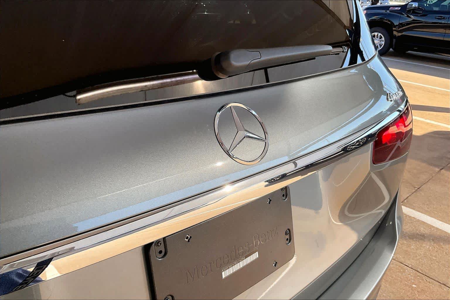 Certified 2026 Mercedes-Benz GLS 450 4MATIC image 31