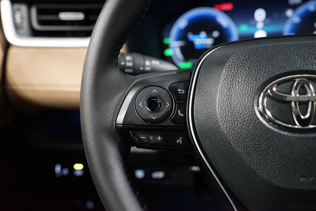 Used 2024 Toyota RAV4 Limited image 14