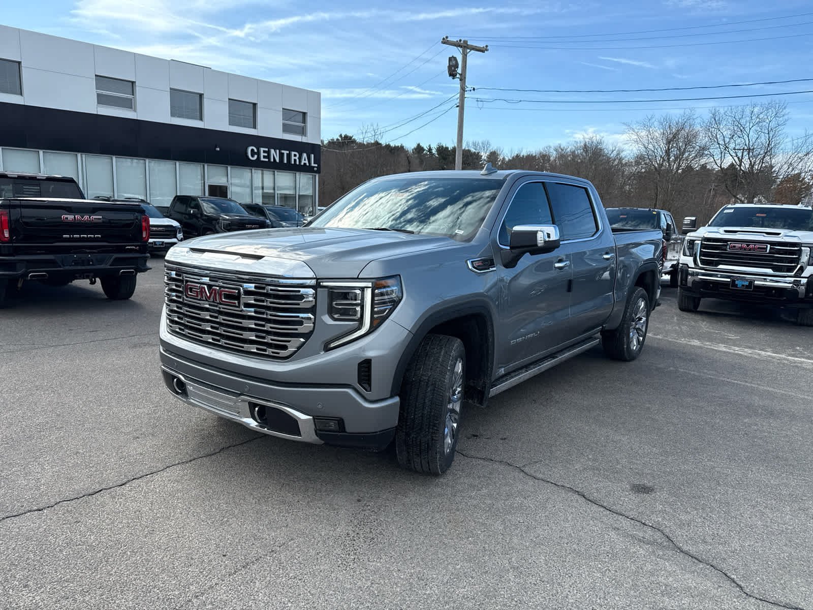 New 2026 GMC Sierra 1500 Denali w/ Denali Reserve Package image 3