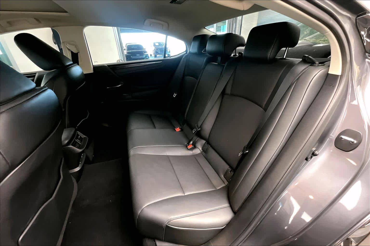 Used 2021 Lexus ES 350 w/ Accessory Package 2 FWD image 21