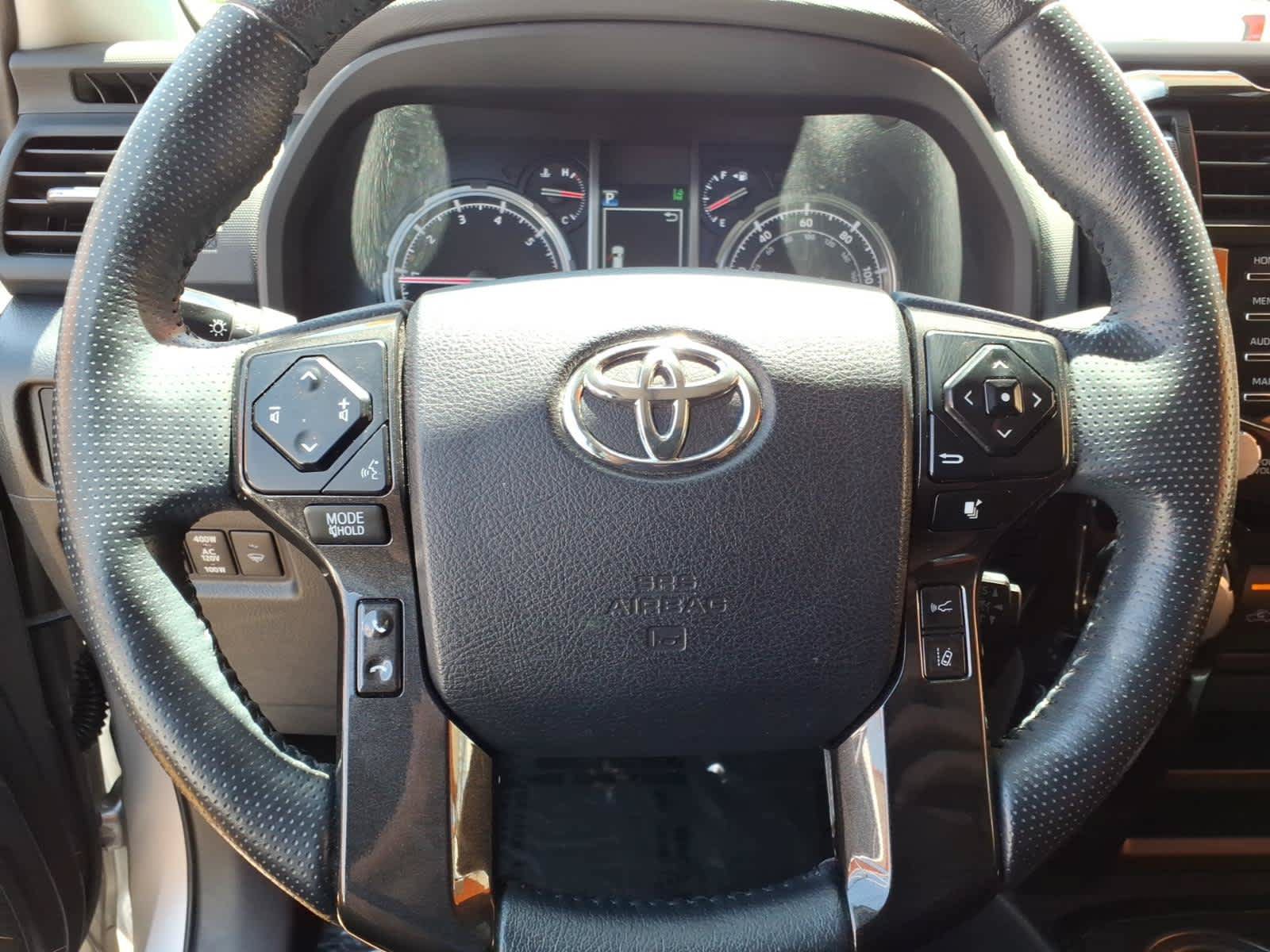 Used 2024 Toyota 4Runner TRD Off-Road Premium w/ Moonroof Package AWD/4WD image 25