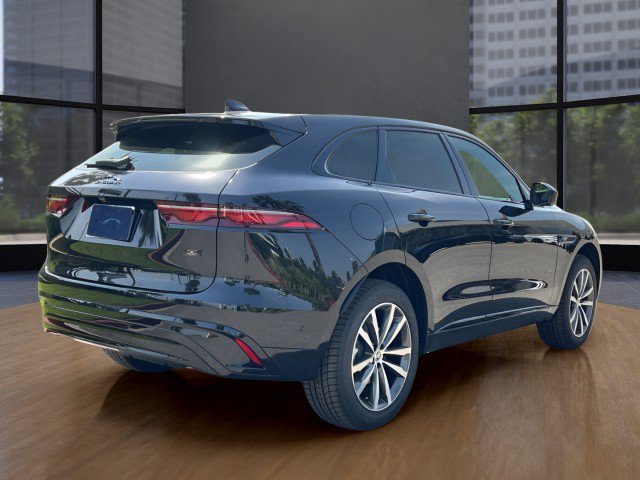 New 2026 Jaguar F-PACE R-Dynamic S image 10