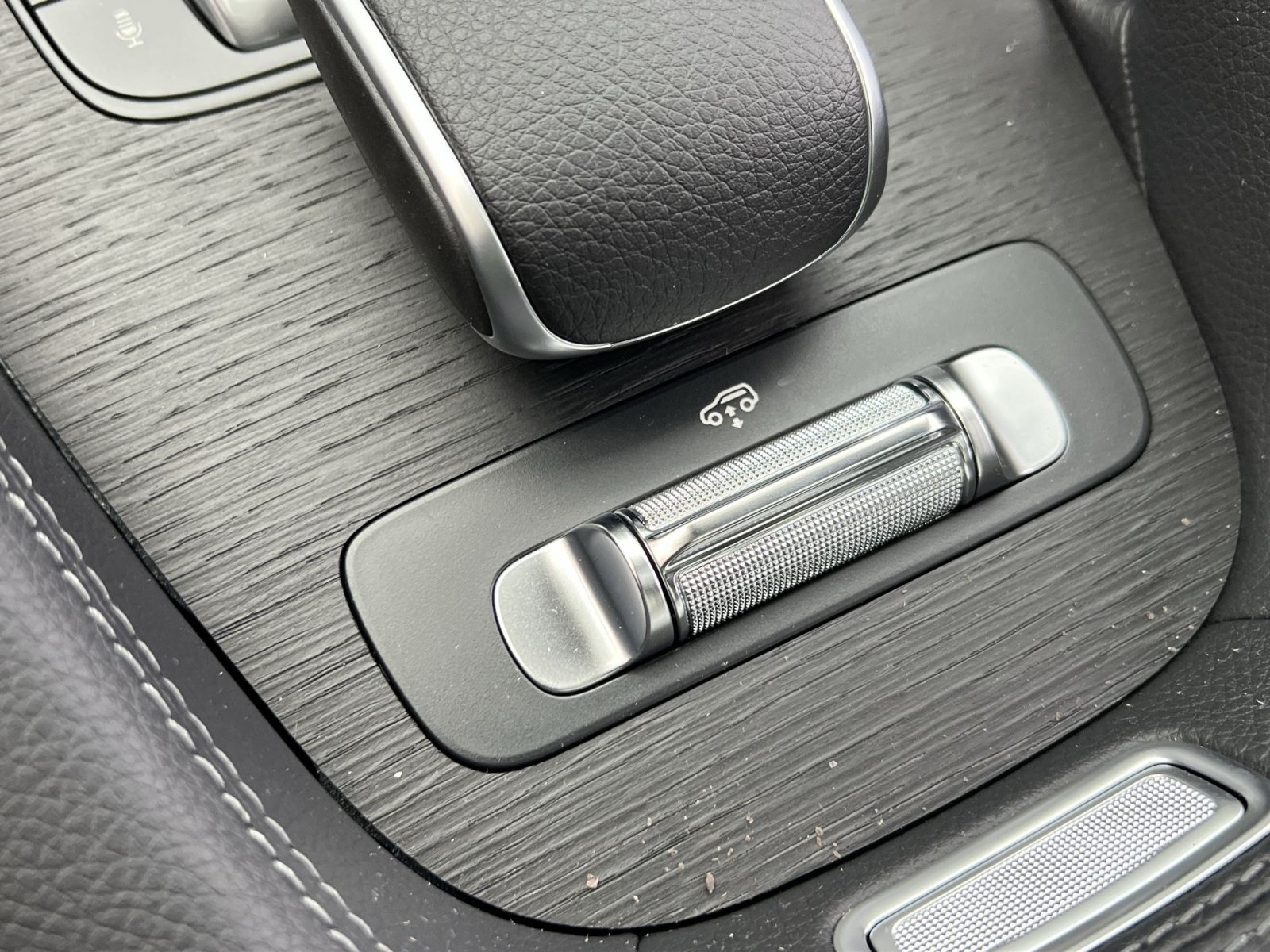 New 2027 Mercedes-Benz GLS 450 4MATIC image 42