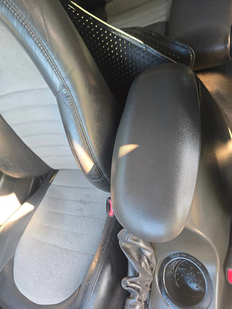Used 2001 Ford Mustang Cobra RWD image 20