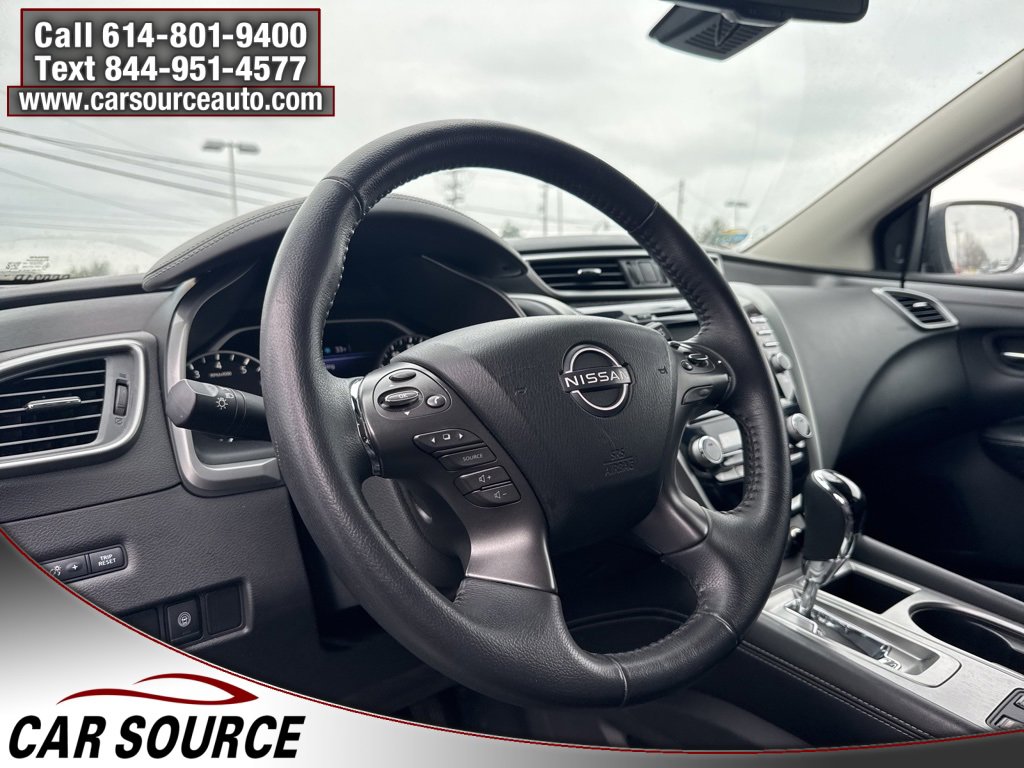 Used 2023 Nissan Murano SV image 13