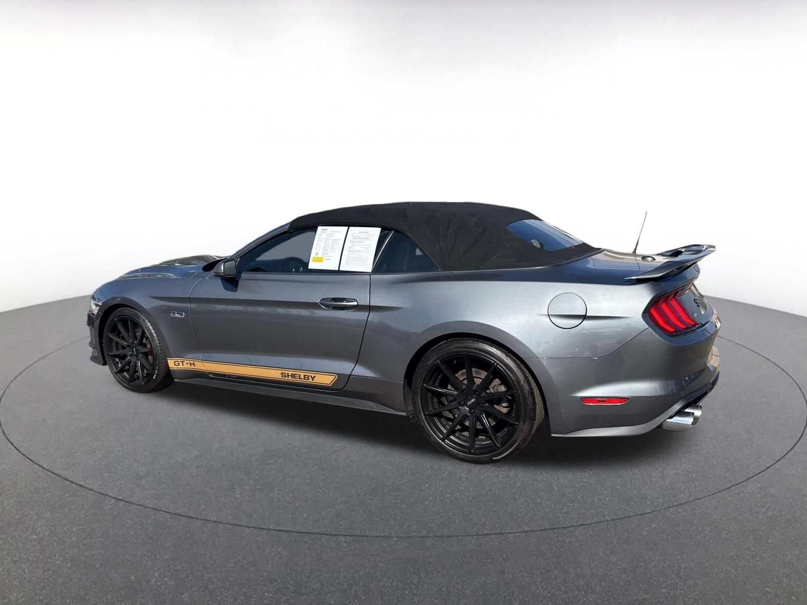 Used 2022 Ford Mustang GT Premium w/ GT Performance Package RWD image 3