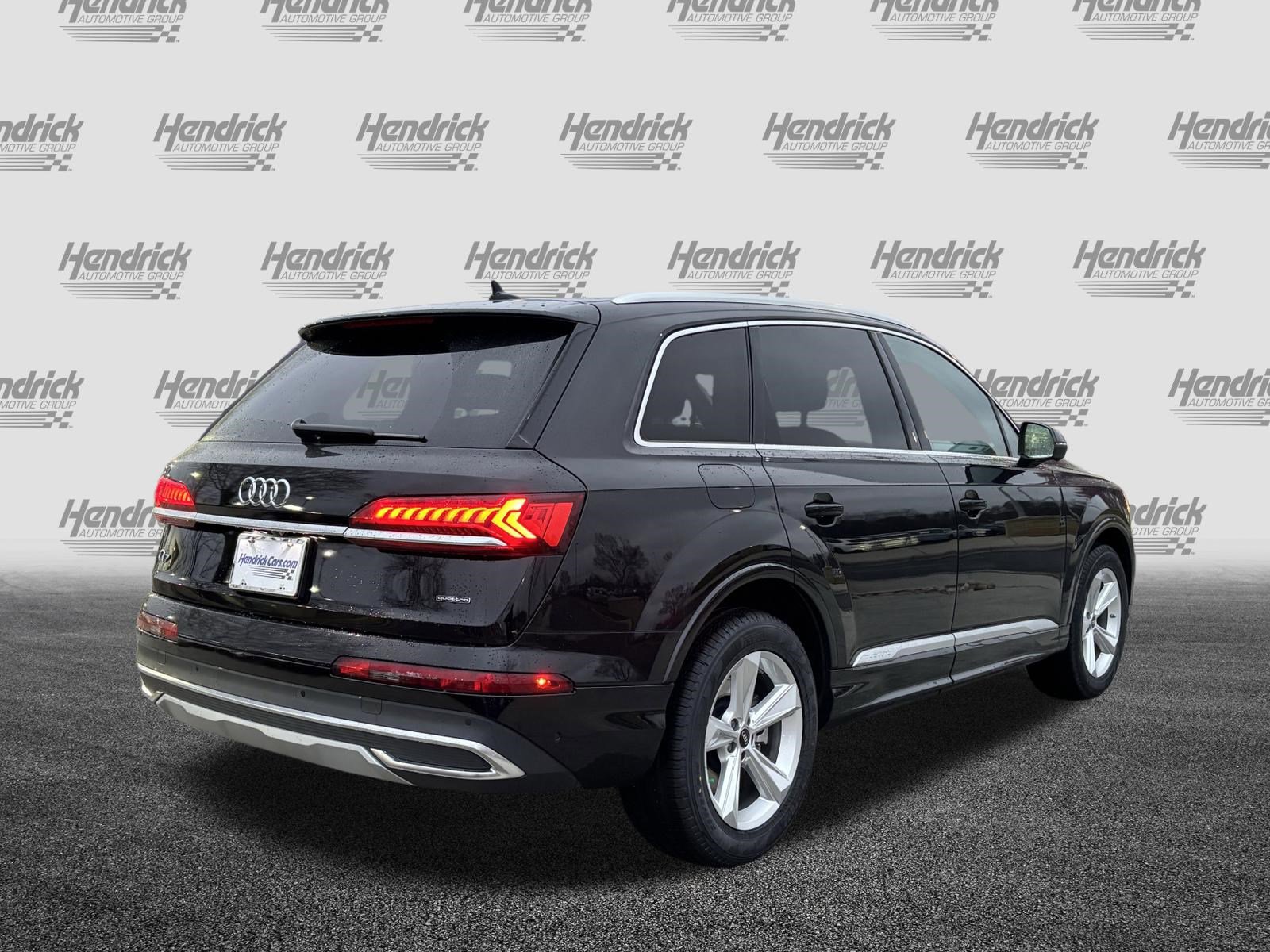 Used 2023 Audi Q7 3.0T Premium w/ Convenience Package image 10