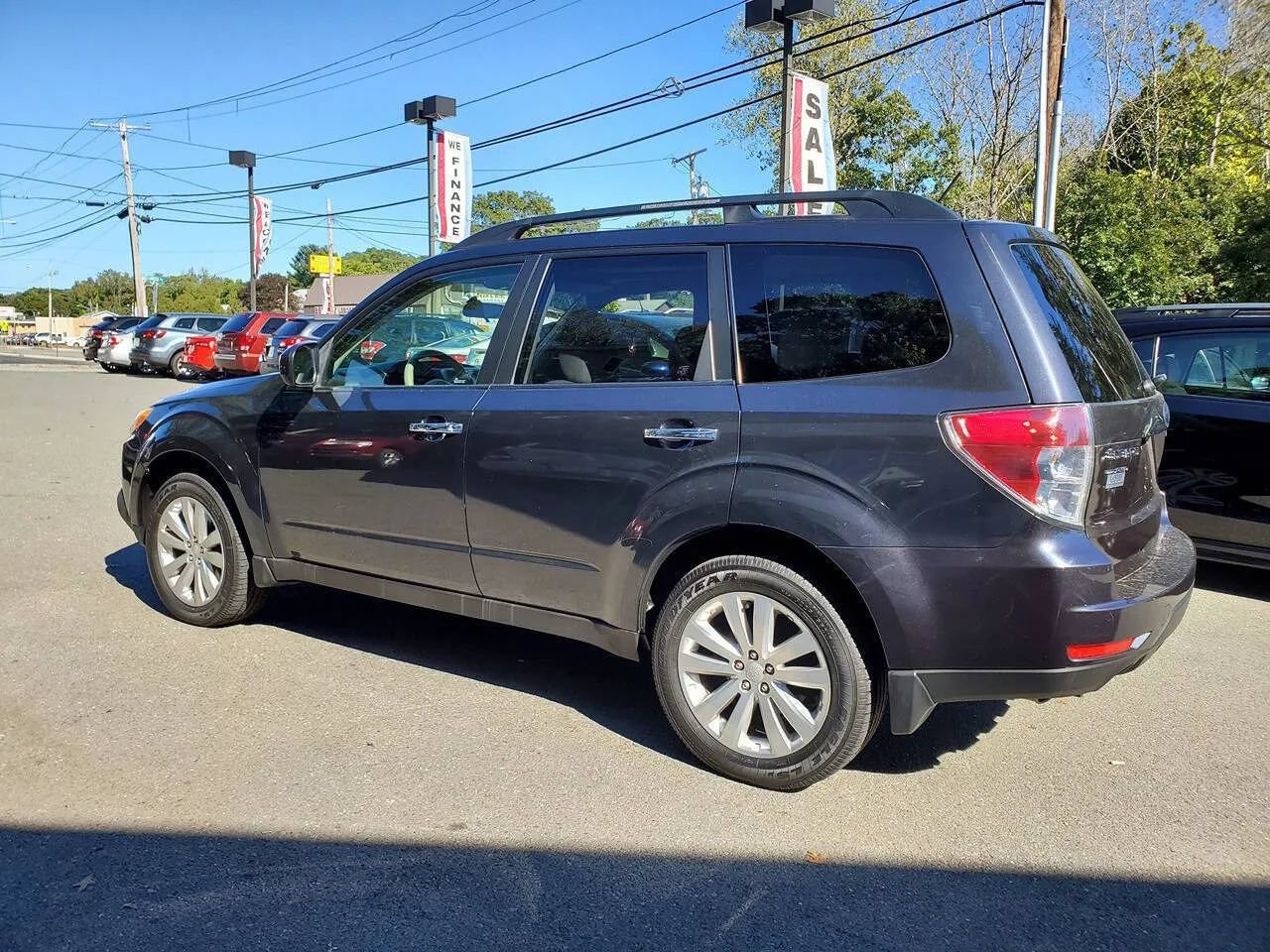 Used 2013 Subaru Forester 2.5X Limited AWD/4WD image 5