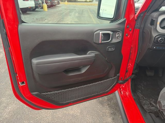 Used 2025 Jeep Wrangler Unlimited Sport S 4xe AWD/4WD image 17