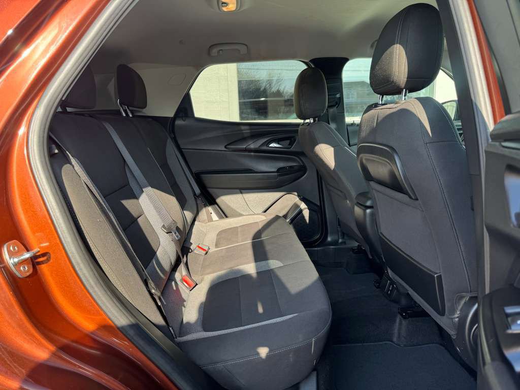 Used 2021 Chevrolet TrailBlazer LT w/ Convenience Package image 20
