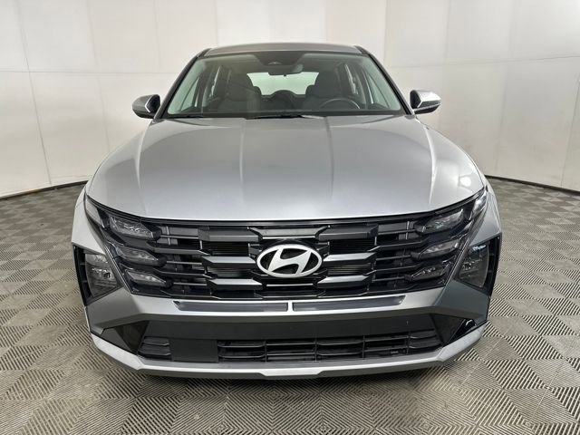 Used 2025 Hyundai Tucson SE FWD image 8
