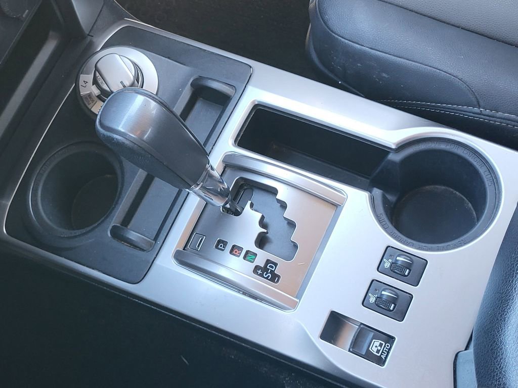 Used 2020 Toyota 4Runner SR5 Premium image 18