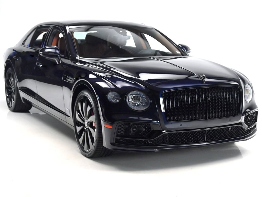 Used 2022 Bentley Flying Spur V8 AWD/4WD image 3