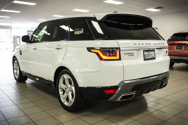 Used 2018 Land Rover Range Rover Sport HSE AWD/4WD image 8