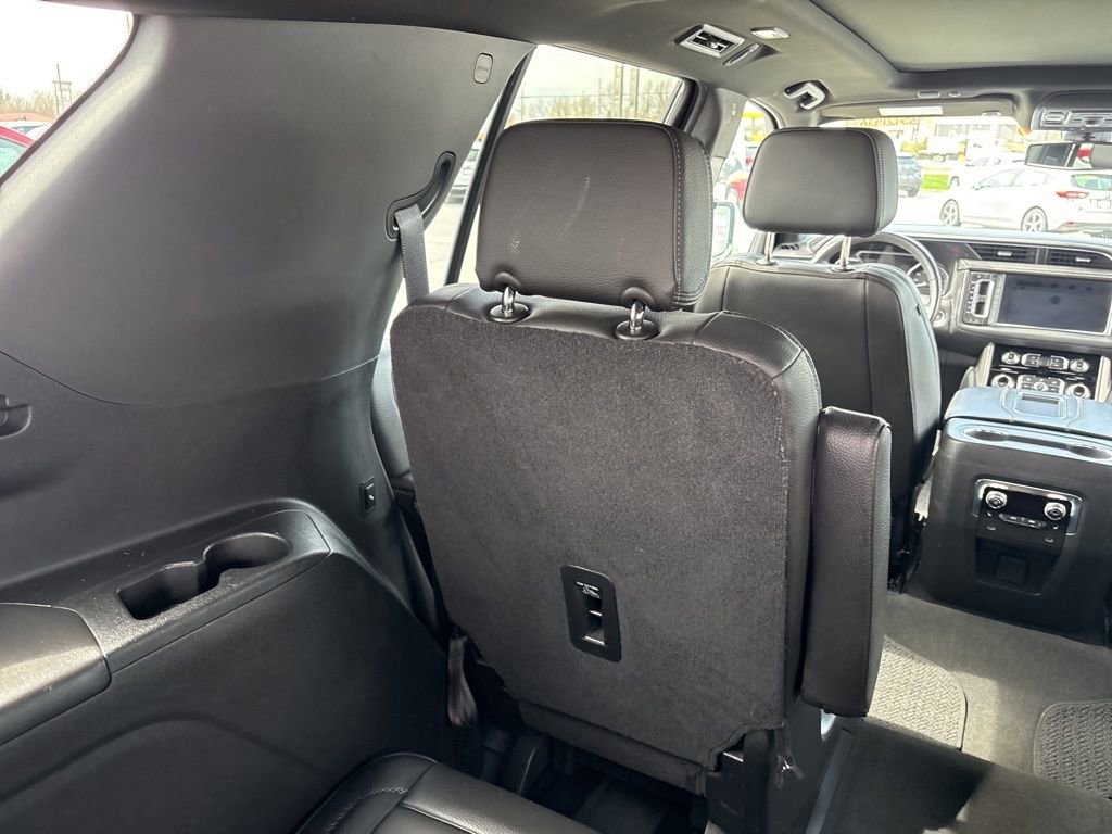 Used 2021 GMC Yukon Denali AWD/4WD image 17