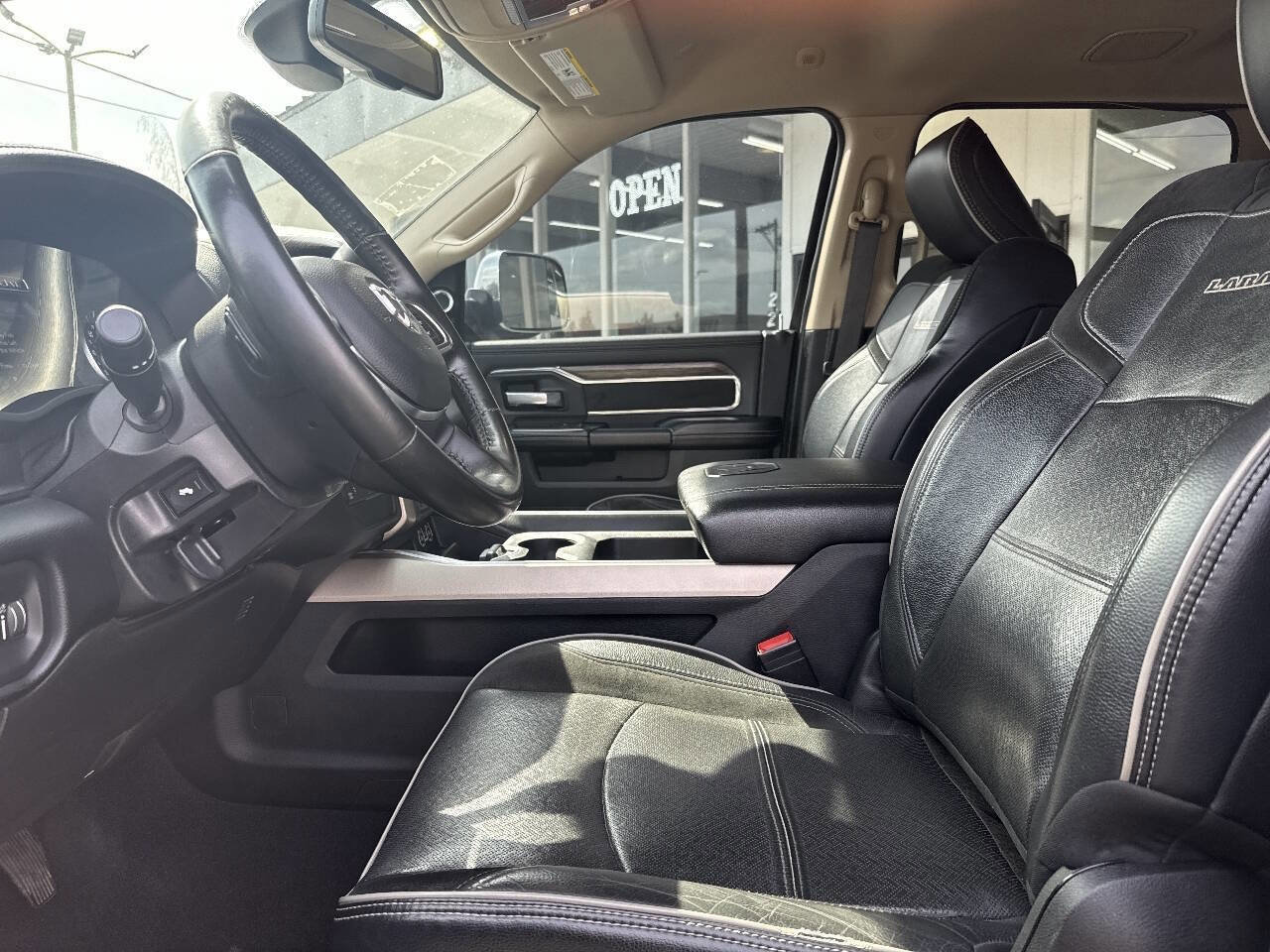 Used 2021 RAM 3500 Laramie AWD/4WD image 30