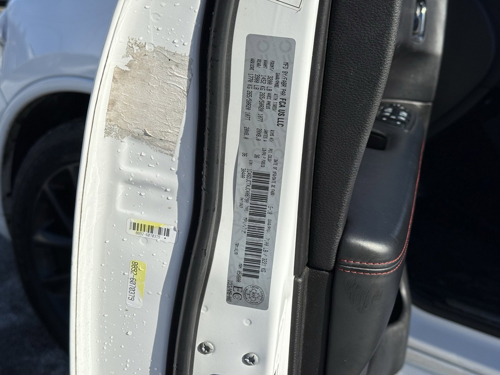 Used 2018 Dodge Durango R/T w/ Blacktop Package image 30