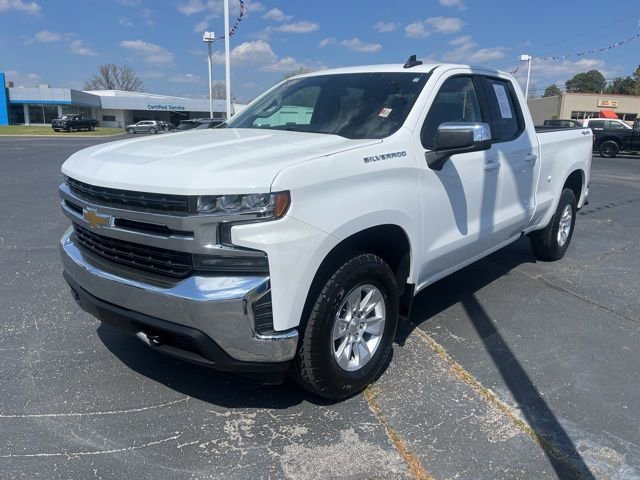 Used 2021 Chevrolet Silverado 1500 LT w/ Fleet Comfort Package image 3