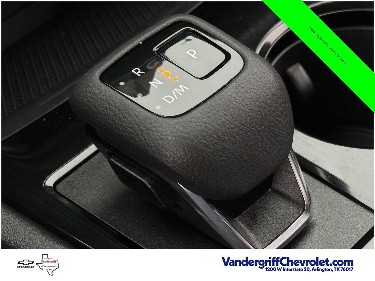 Used 2025 Nissan Rogue SV FWD image 18