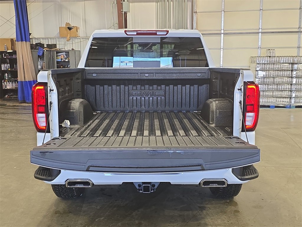 New 2026 GMC Sierra 1500 Elevation image 12
