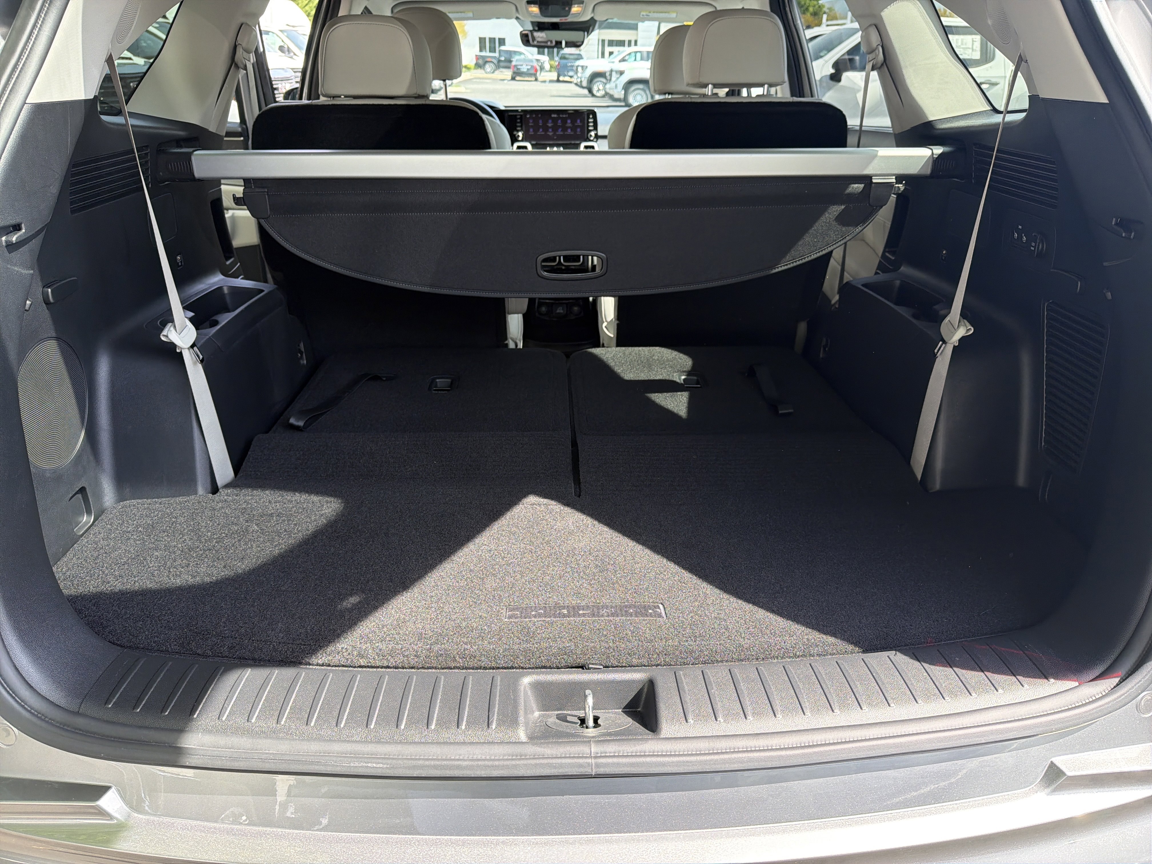 Used 2023 Kia Sorento SX Prestige image 32