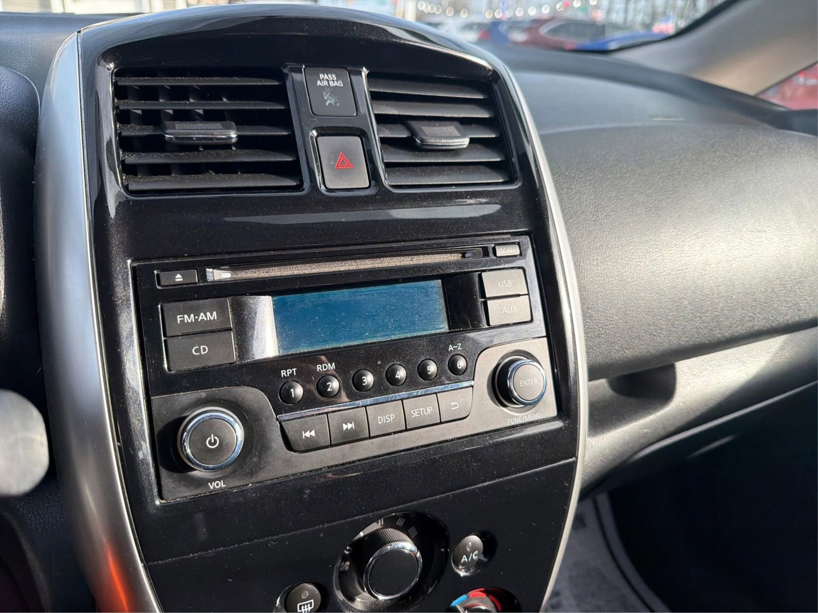 Used 2015 Nissan Versa Note SV image 17